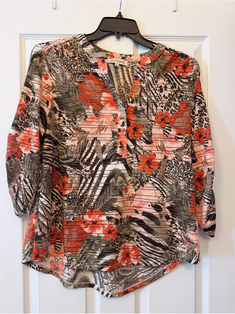 Emily Daniel’s, Relaxed Floral-Print V-Neck Blouse in Coral and Olive